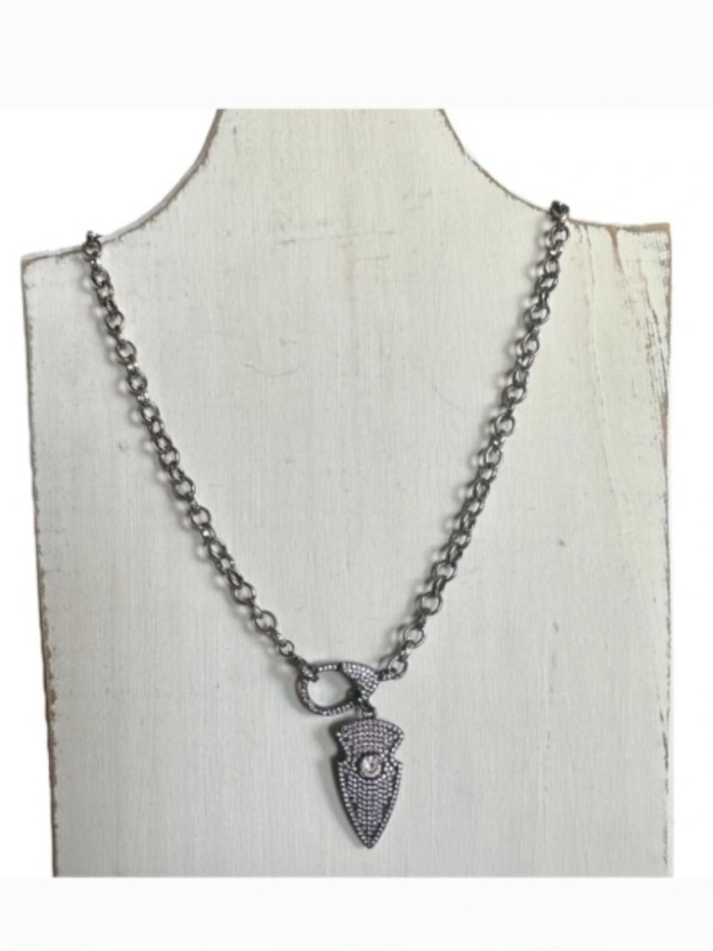 Classic Pave Black Arrow Necklace Gunmetal Silver Chain 11” NEW